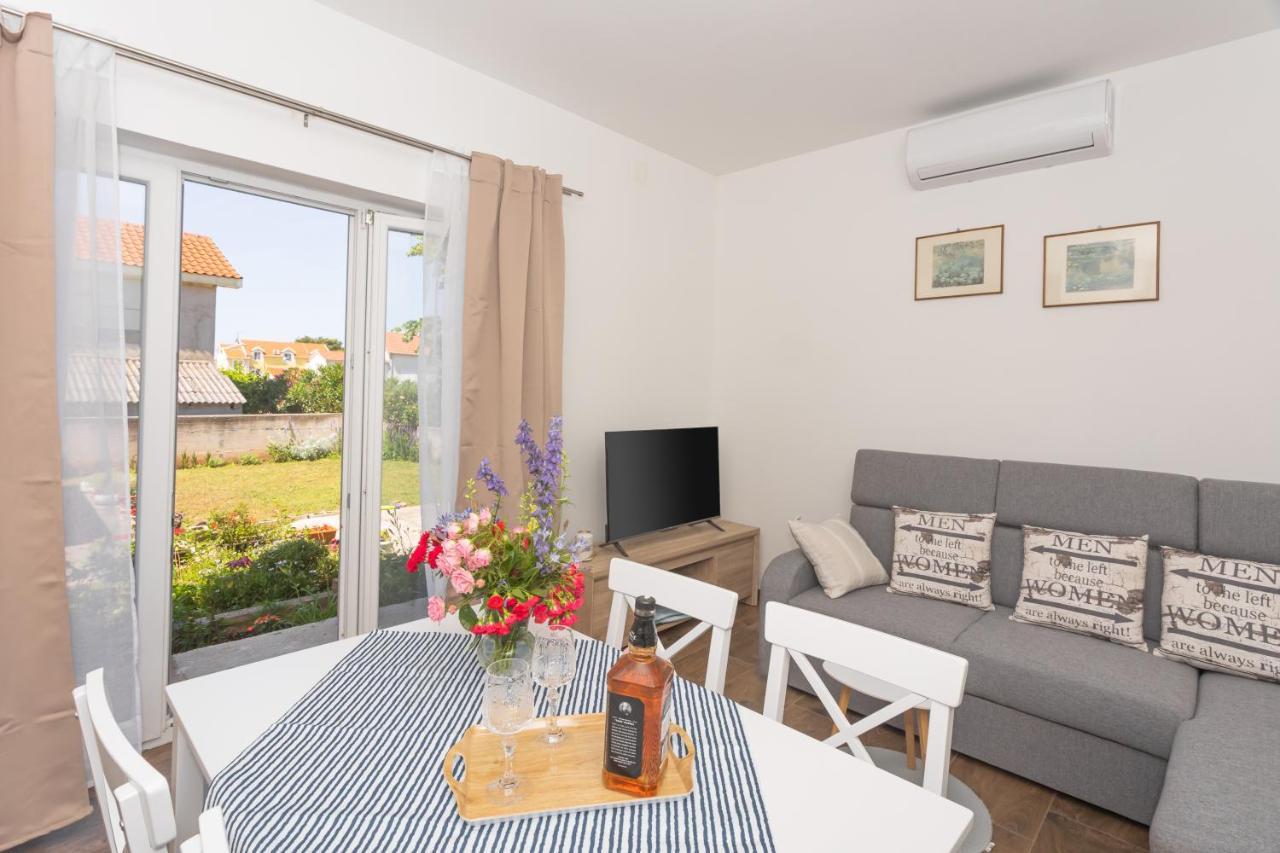 Mara Appartement Šibenik Buitenkant foto