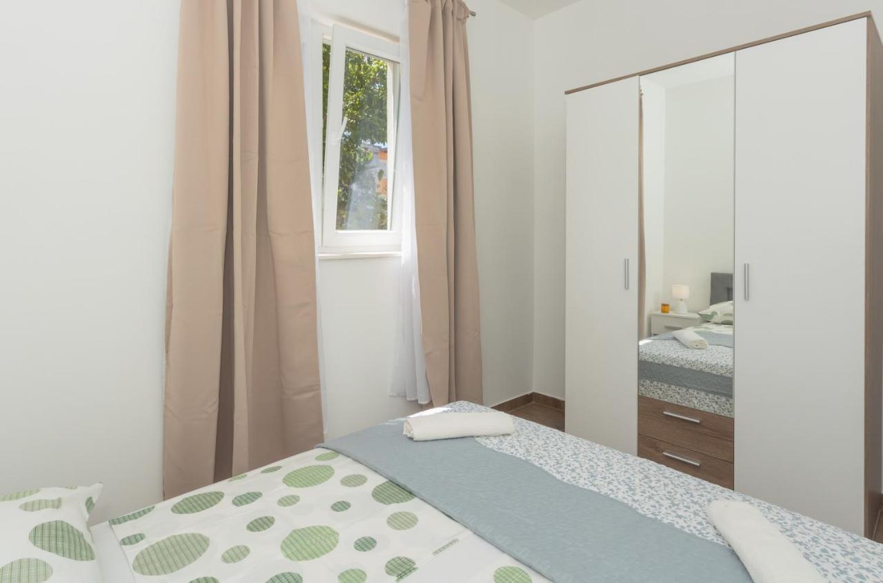 Mara Appartement Šibenik Buitenkant foto